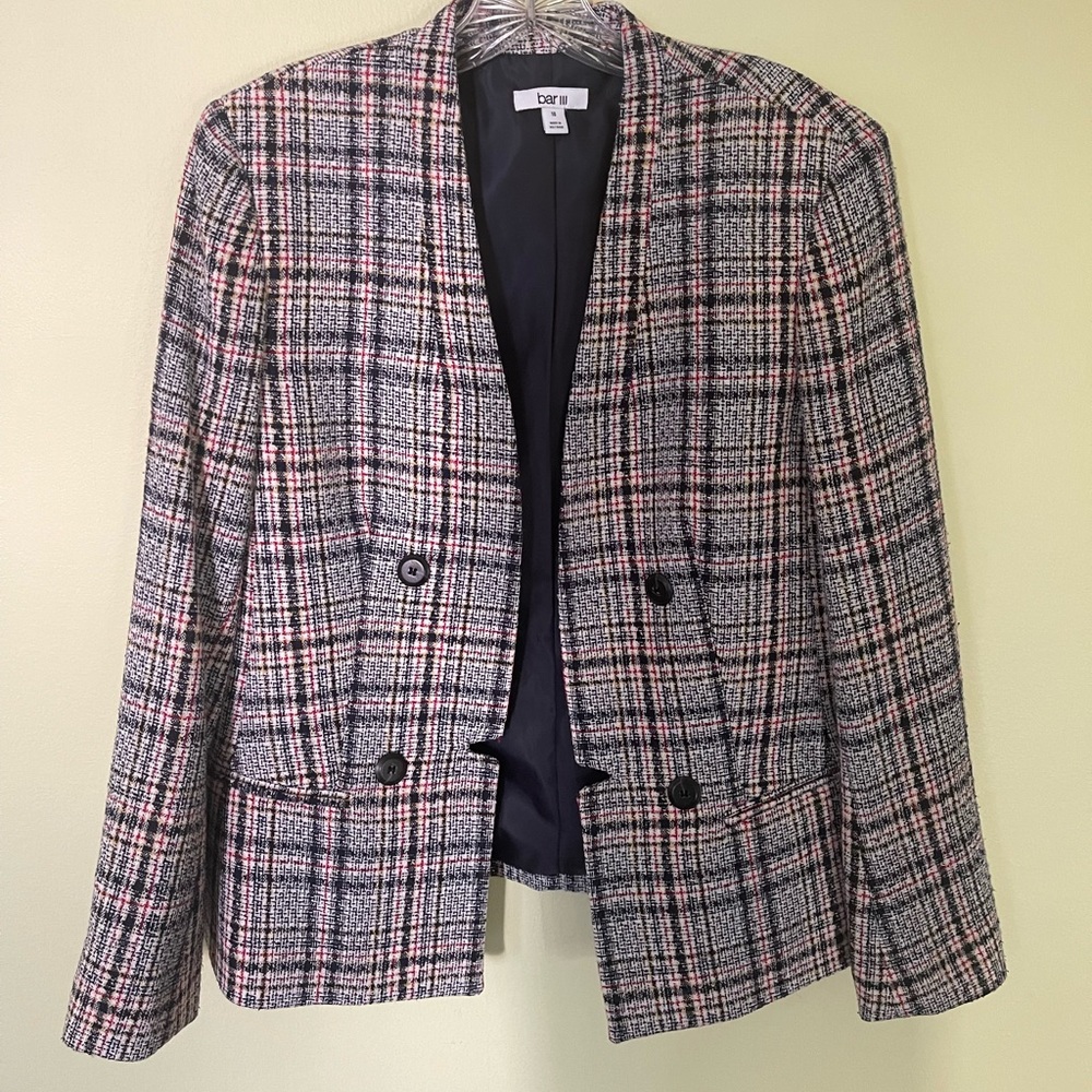 Never worn women’s Bar III blazer.